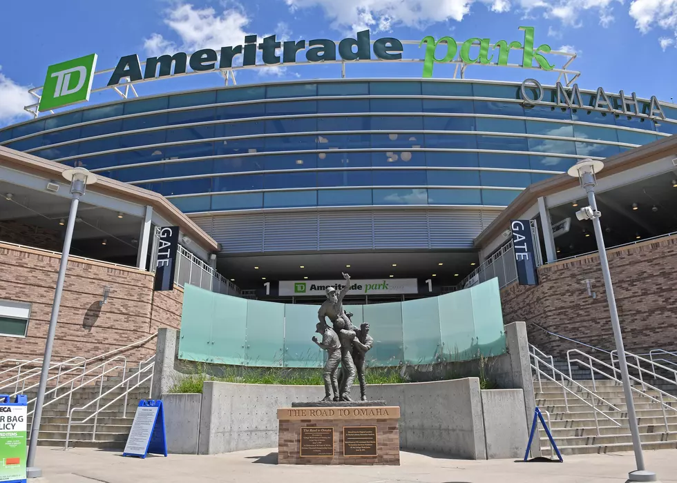 Omaha Welcomes College World Series Final 8