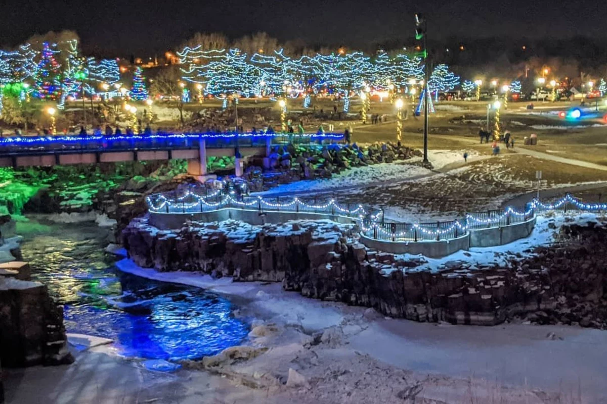 Spectacular Winter Wonderland At Falls Park In Sioux Falls