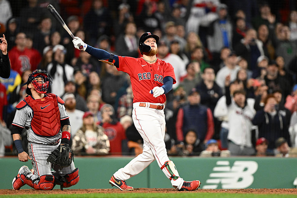 Boston Red Sox Top Minnesota Twins In Extras