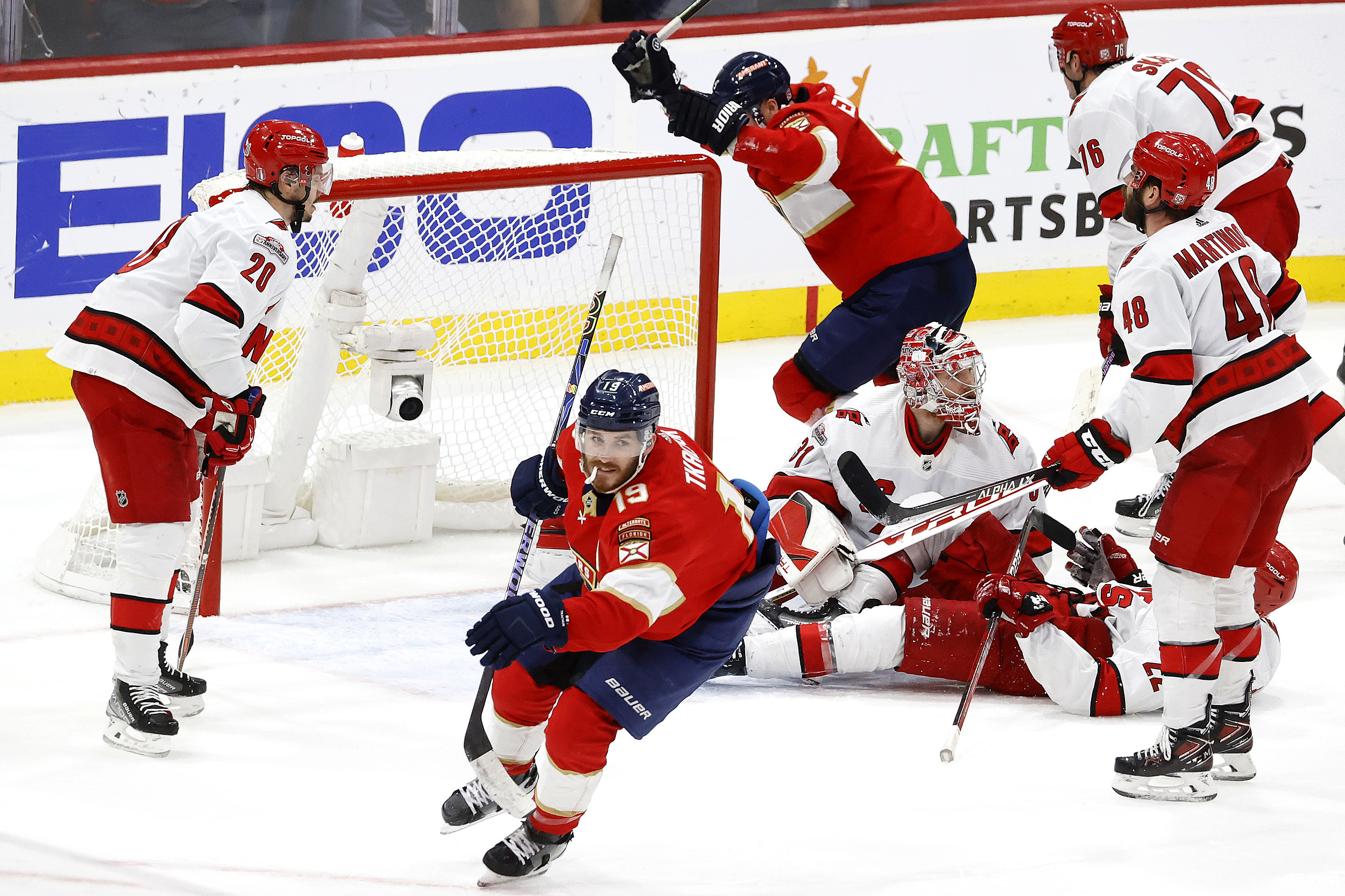 Panthers head to Stanley Cup Final after topping Hurricanes