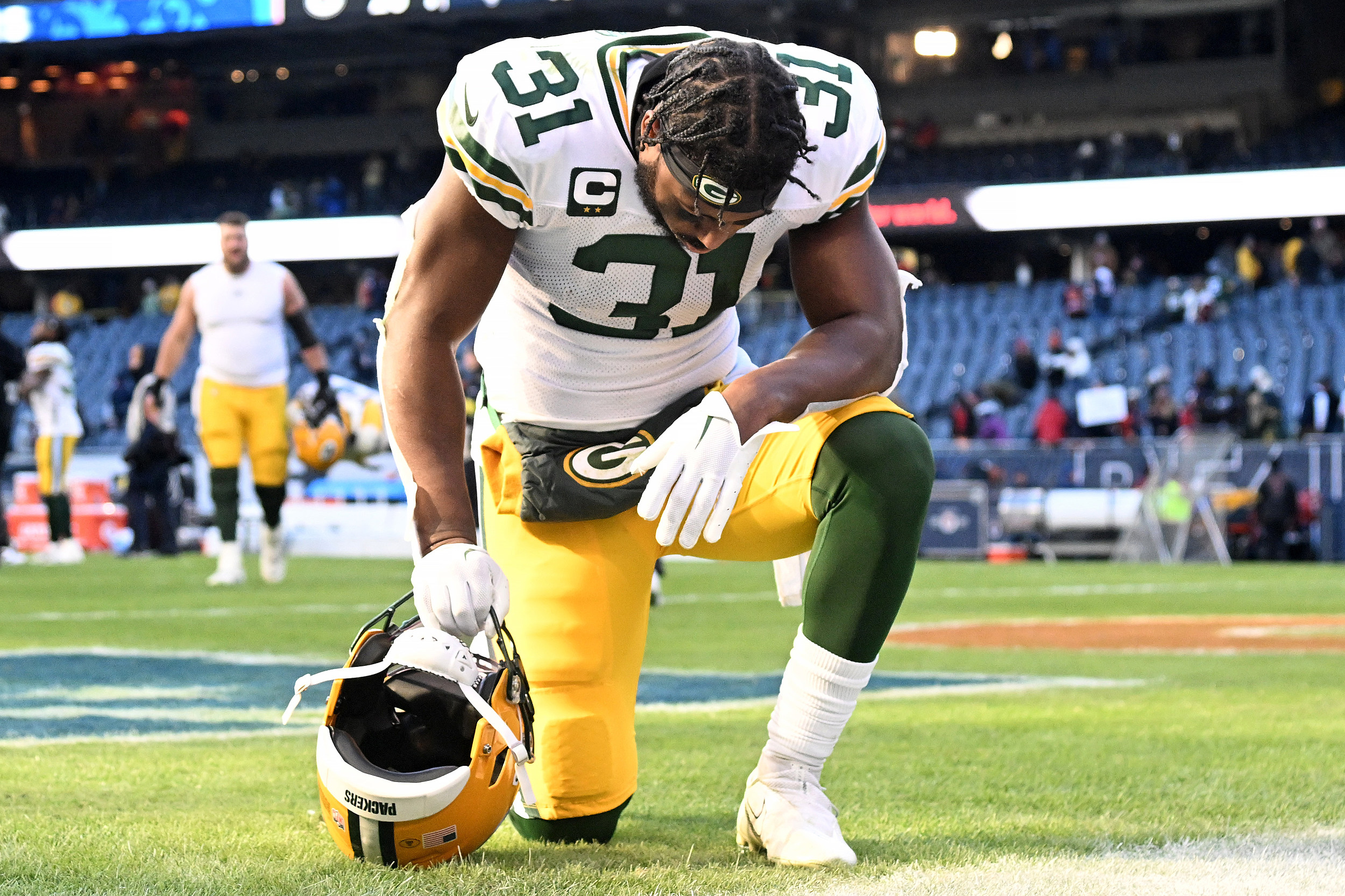 Jets sign former Packers WR Cobb to join buddy Rodgers in NY