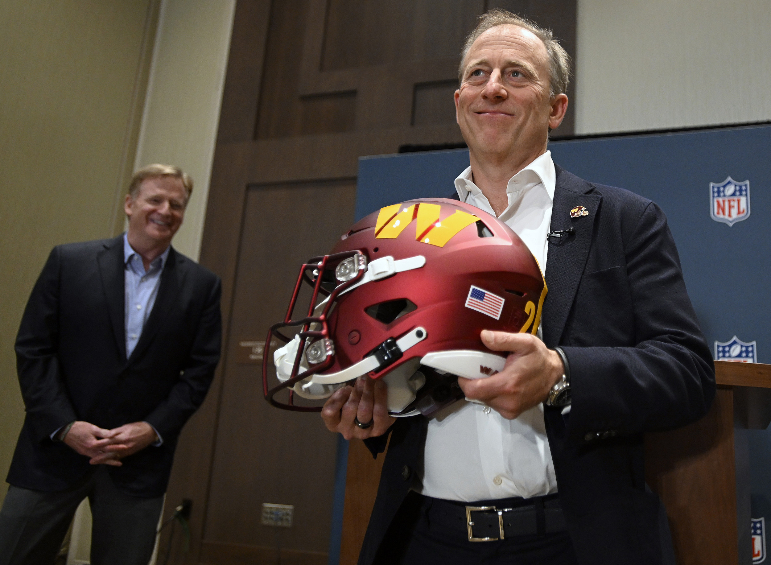 Dan Snyder reaches $6B deal to sell Commanders to group led by Josh Harris:  Source