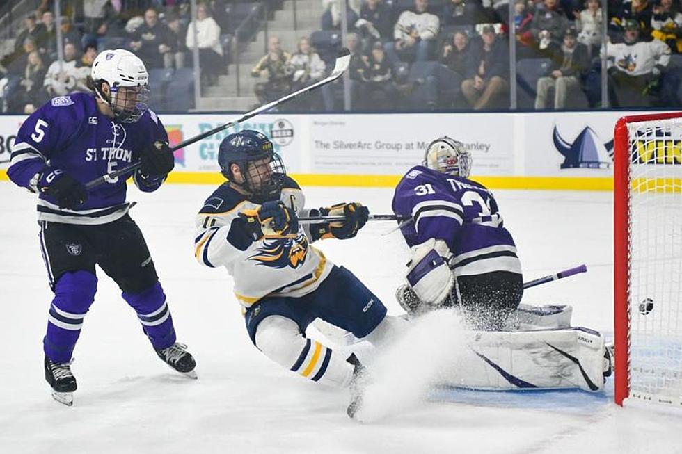 Augustana Hockey Seals Weekend Sweep In Overtime