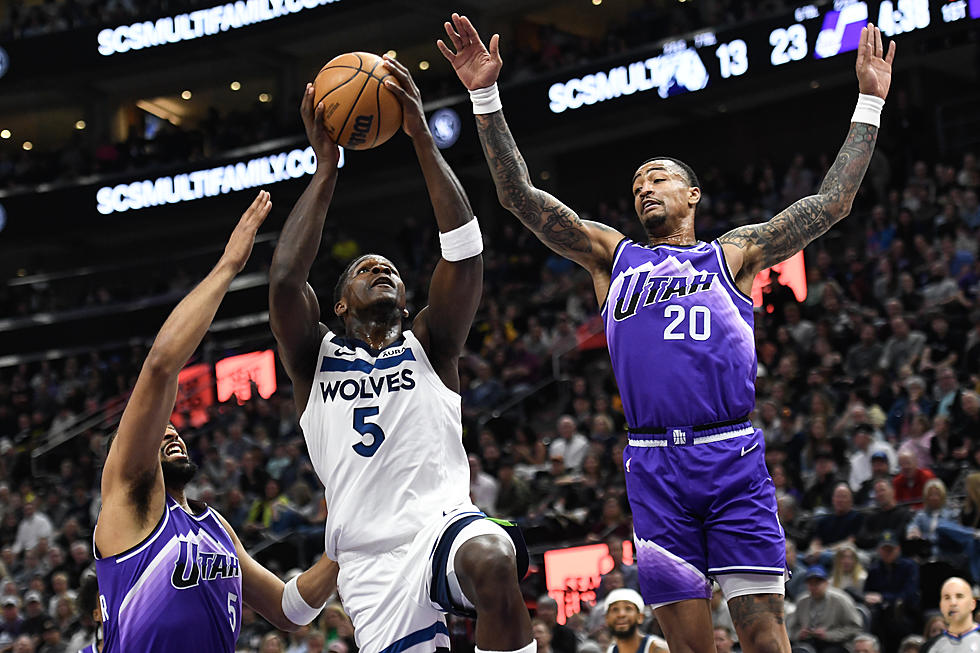 Anthony Edwards Throws Down Monster Slam, Timberwolves Win