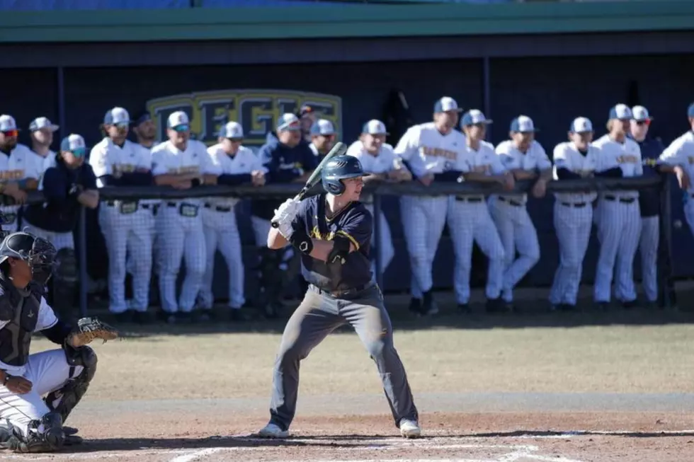 Augustana’s Tate Meiners Signs With Sioux Falls Canaries