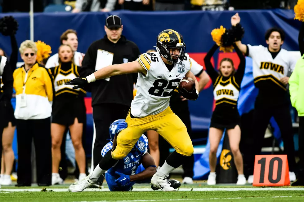 Green Bay Packers Sign Iowa Hawkeye Alum Luke Lachey