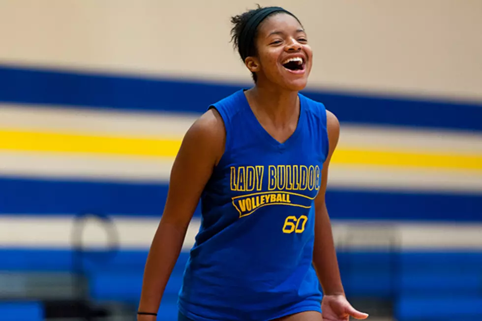 Chapel Hill Lady Bulldogs Confronting Loss Of Dynamic, Twin-Sister Combination