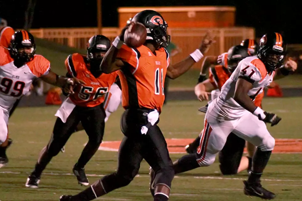 Gilmer Comes Alive in the Second Half, Rallies Past Gladewater, 21-13 [VIDEO]