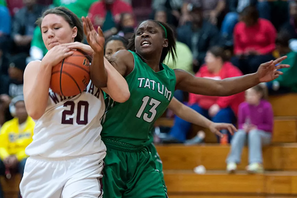 No. 19 Tatum Builds Double-Digit Halftime Lead to Fuel 60-36 Win at White Oak