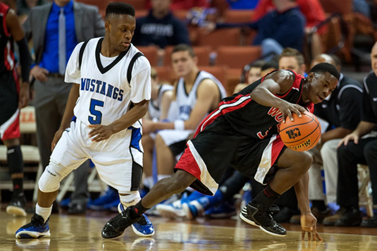 San Augustine Claims Three Top Honors on 23A Division I AllDistrict
