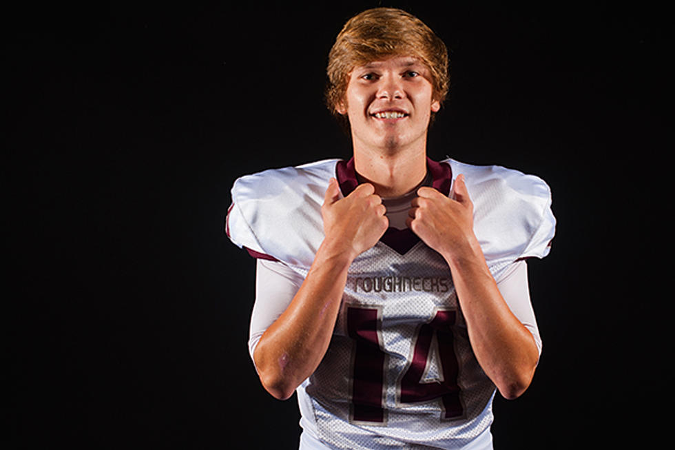 Passing Game Fuels White Oak’s 55-20 Win Against Sabine