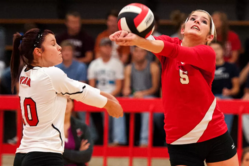 No. 6 Van Rallies for Four-Game Victory Over Bullard in First-Round Volleyball Playoff