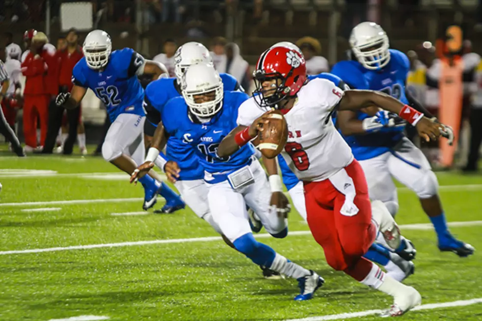 Destri White + Justyn Oliphant Combine for Five TDs in Mesquite Horn&#8217;s 47-17 Rout of John Tyler
