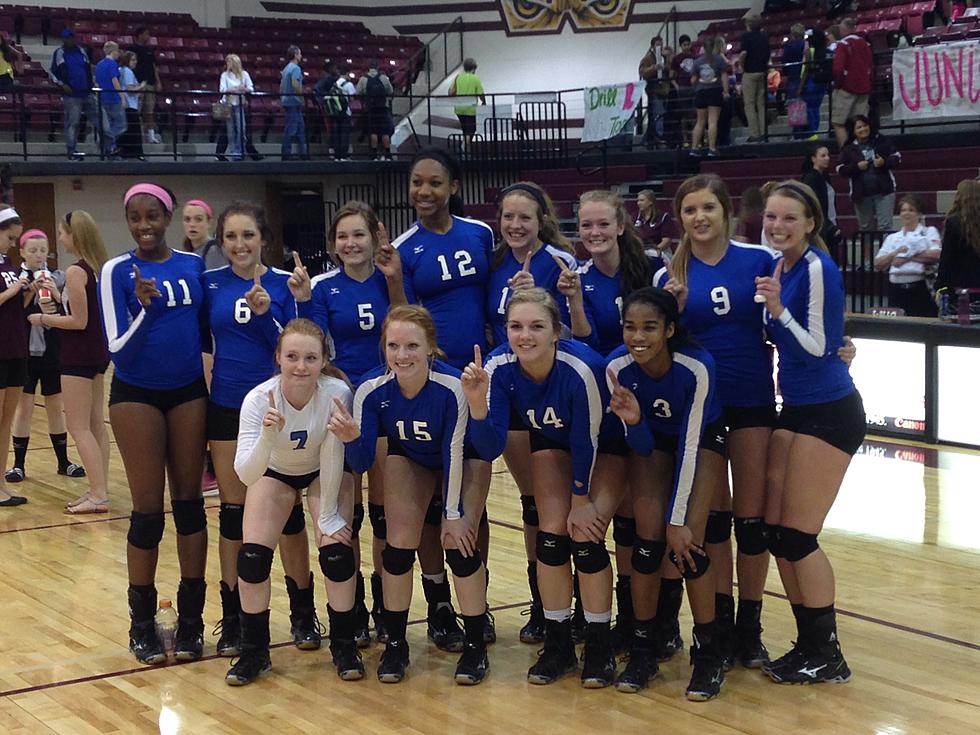 Lindale Clinches Undefeated District 16-4A Volleyball Championship with 3-1 Win at Whitehouse