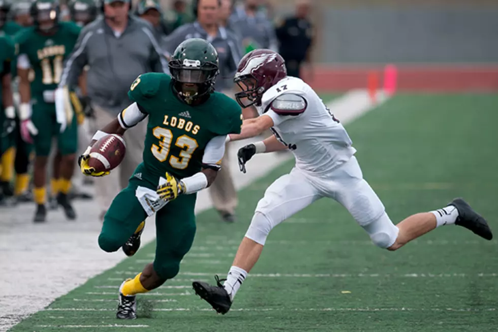 Longview Defense Collides with A&#038;M Consolidated Offense in 5A D-II Region II Semifinal