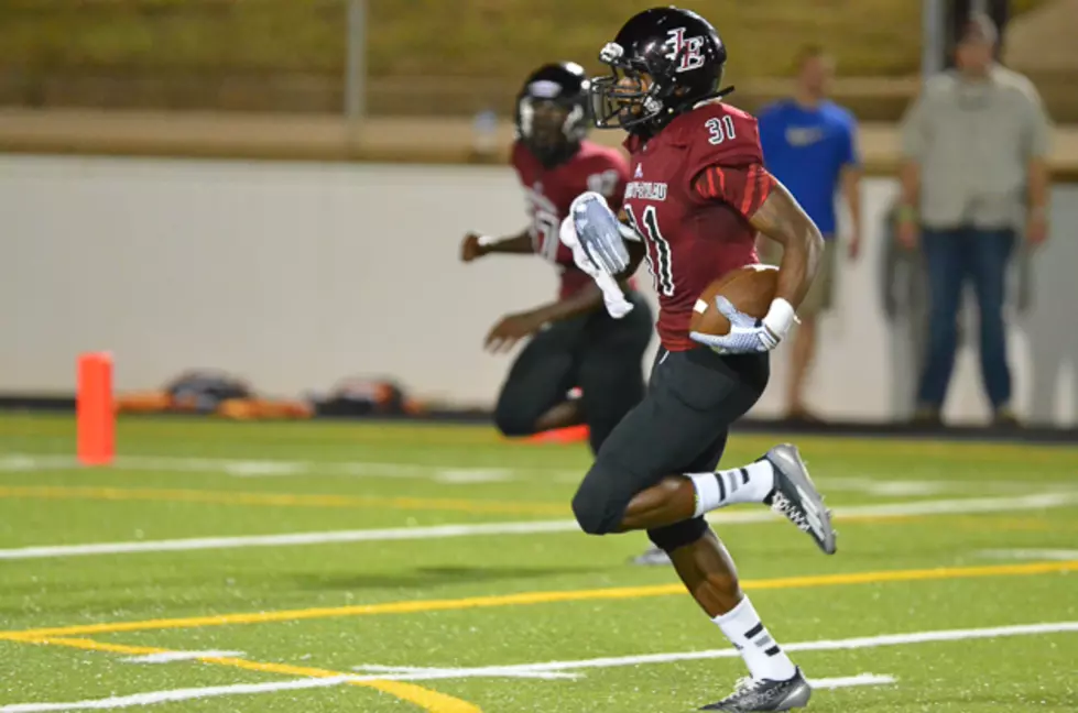 Liberty-Eylau Forces Five Turnovers In Second-Round Playoff Defeat Of Carrollton Ranchview