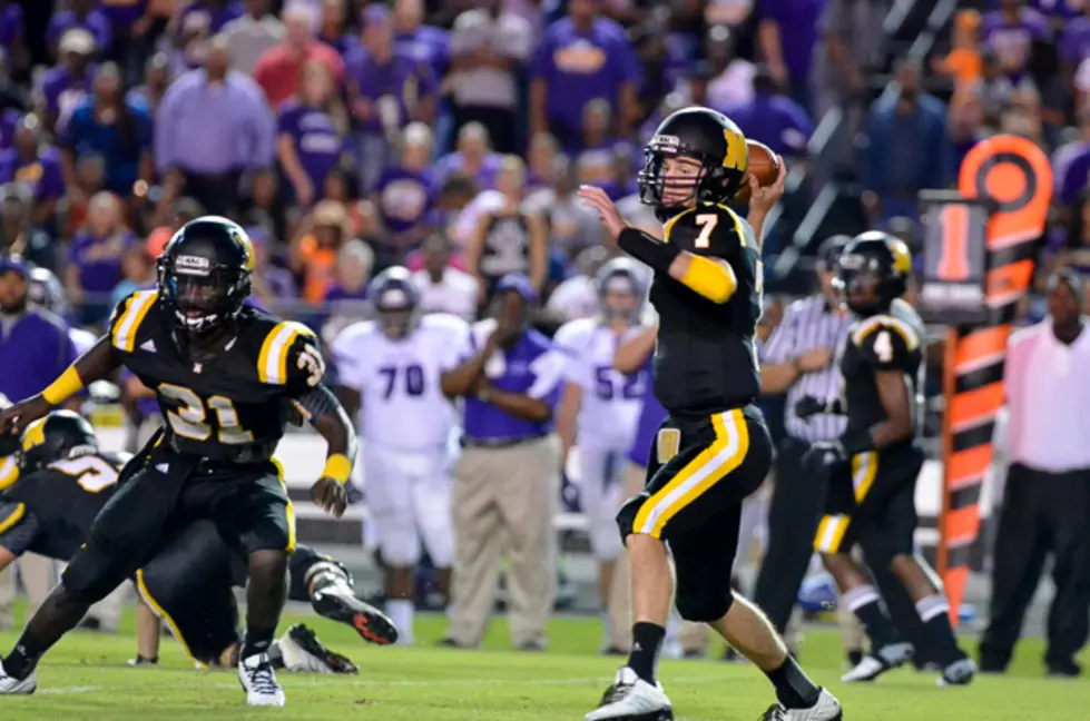 Nacogdoches Heads To The Metroplex For Big Game Against Ennis