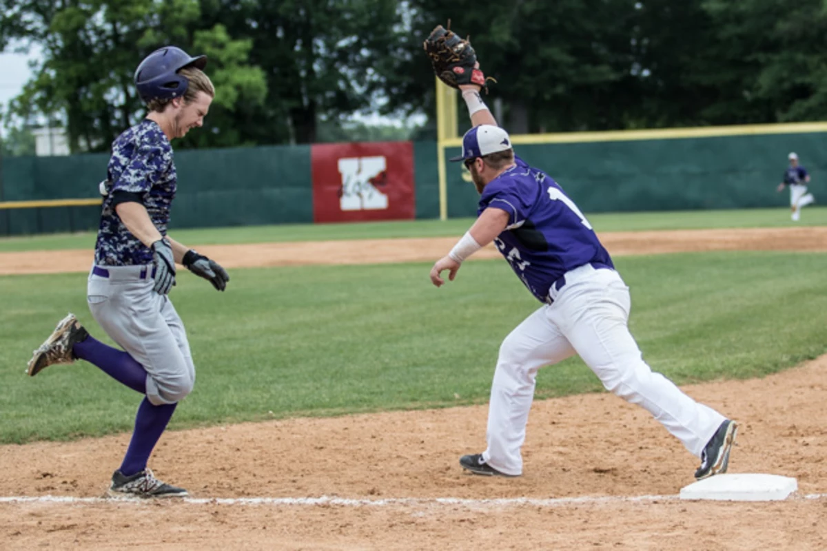 Hallsville Bats Come Alive Early To Eliminate Lufkin