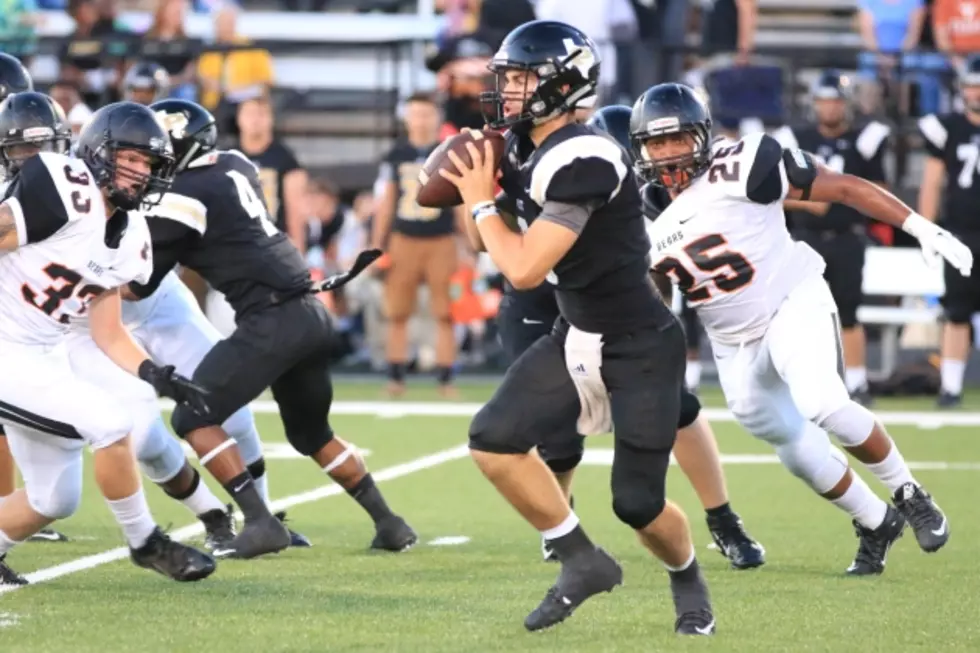 Pittsburg Avenges Last Year&#8217;s Blowout Loss + Upsets Ninth-Ranked Gladewater