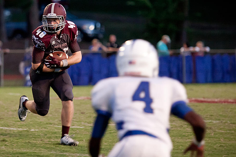 White Oak Rolls Past Rival Spring Hill, 48-0 + Remains Unbeaten On Season