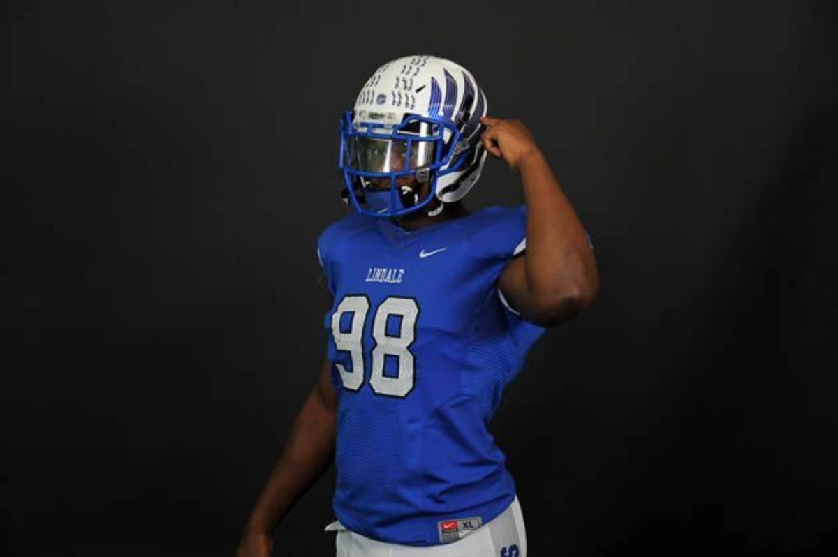 Lindale Football’s ETSN.fm Photo Days Shoot At A Glance