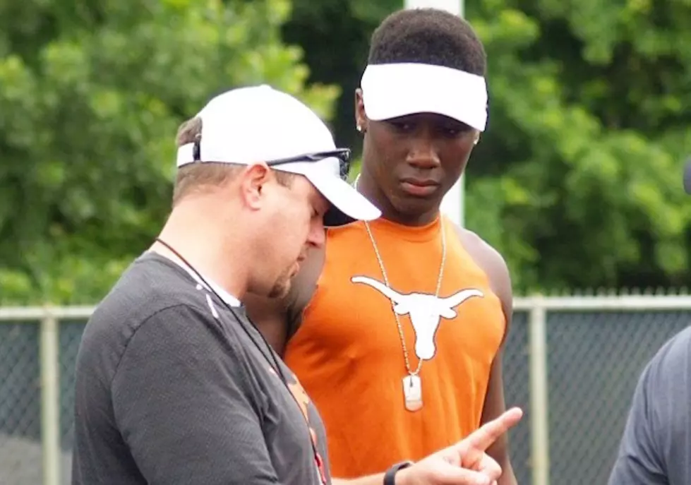Tom Herman + Texas Staff Make Their Way to East Texas For Satellite Camp