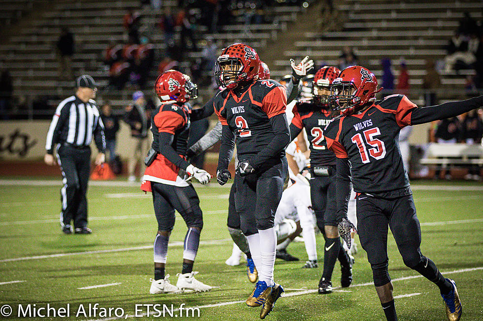 San Augustine Dominates Centerville, 50-14, to Reach State Semifinals