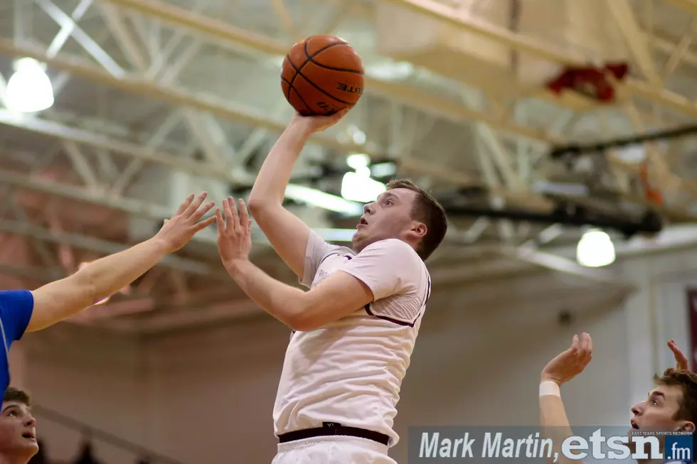 Friday Basketball: Whitehouse Stays Unbeaten in District