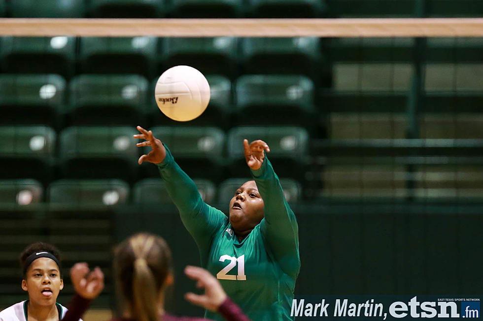 Volleyball: Tatum rolls for Barker's 600th win