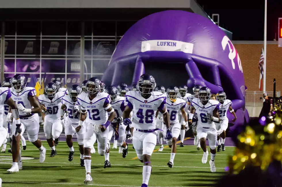 Lufkin Finishes District Play Unbeaten After 38-7 Win Over Waller
