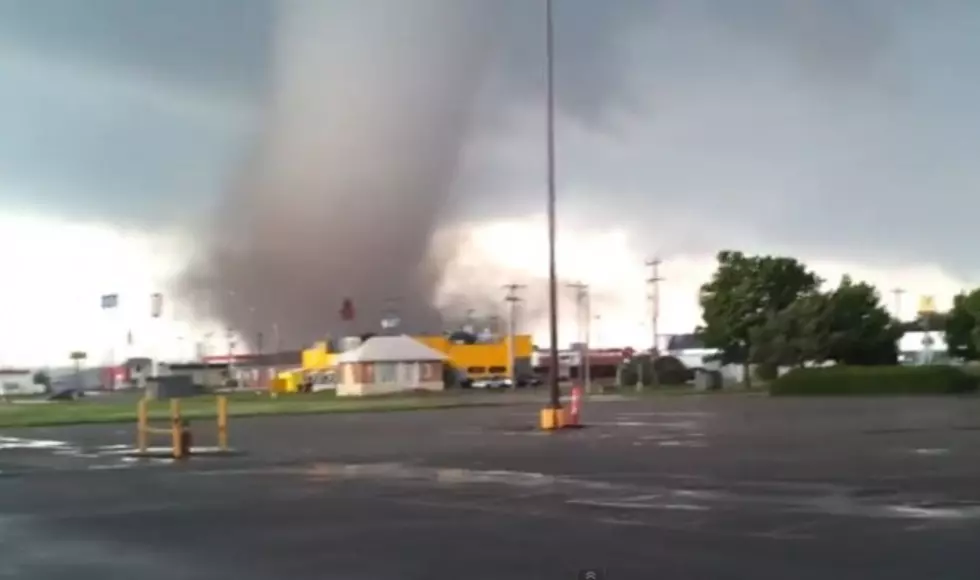 Facebook Group Helping Tornado Victims Find Belongings