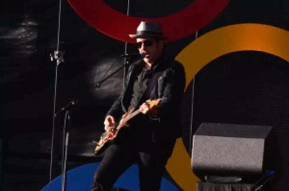 Elvis Costello&#8217;s Production Manager Attacked In Portland
