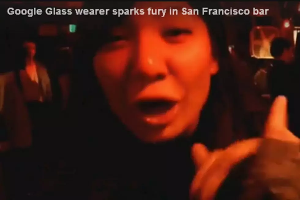 Google Glass Wearer Gets Harassed in Bar