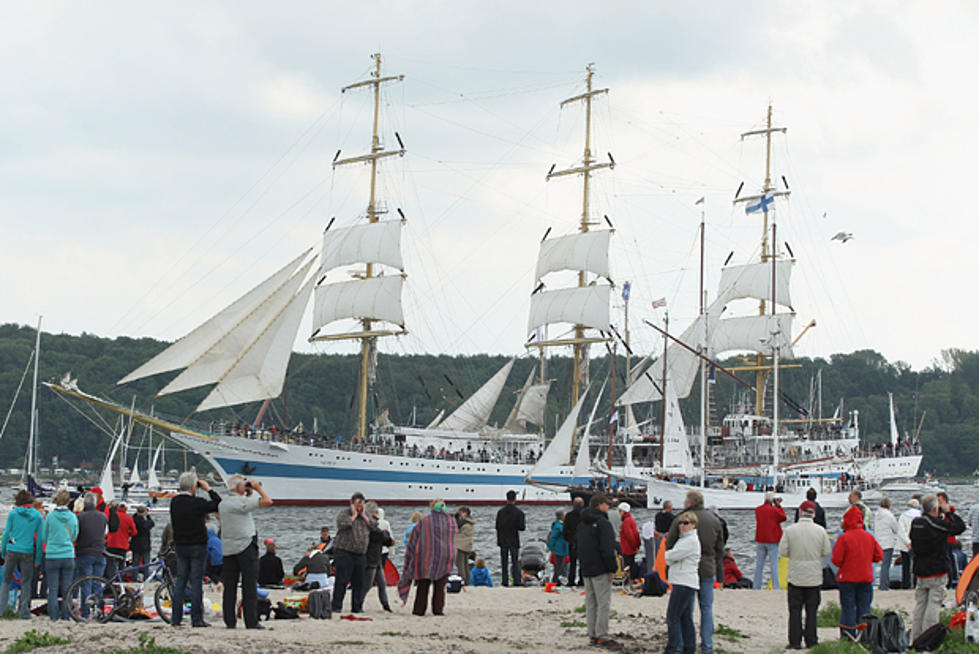 The Windjammer Days Festival Continues This Week In Boothday Harbor