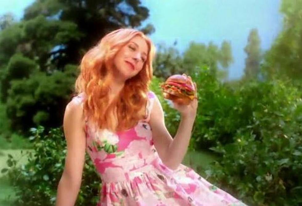 Morgan Smith Goodwin Sings In New Wendy’s TV Commercial [VIDEO]