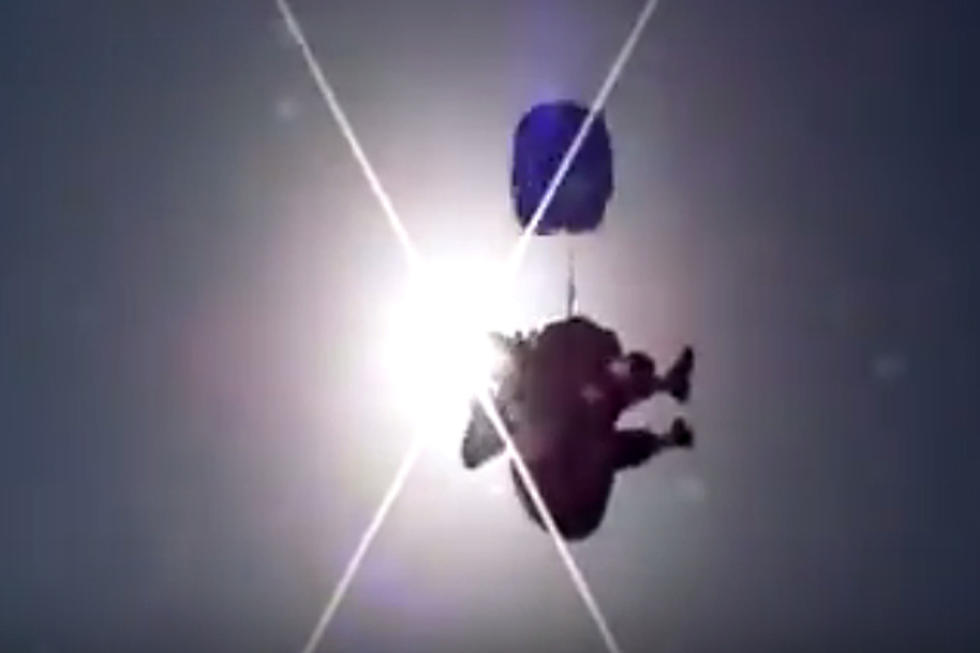 80 Year Old Skydiving Lady Slips Out Of Parachute