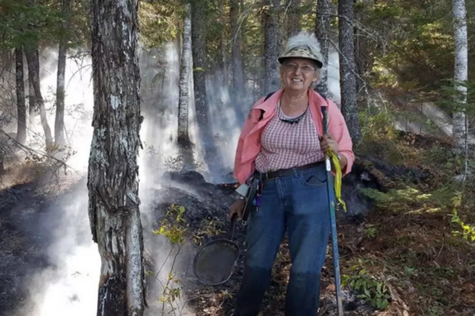 Woman Carrying Frying Pan Saves The Day, Squelches Forest Fire