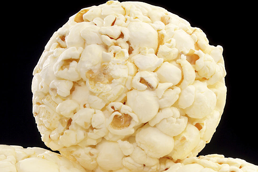 Man Seeks Bangor Woman With Popcorn Balls