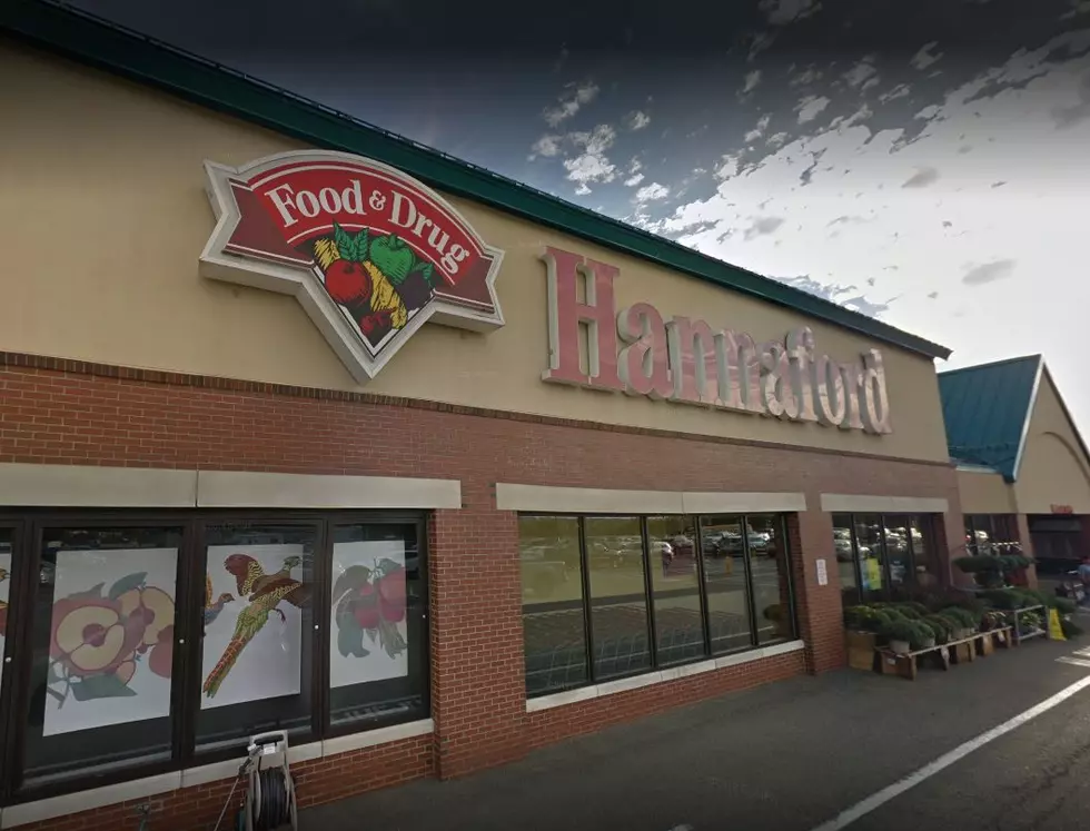 This is Video Proof Someone Really Can Open A Hannaford Deli Bag Correctly
