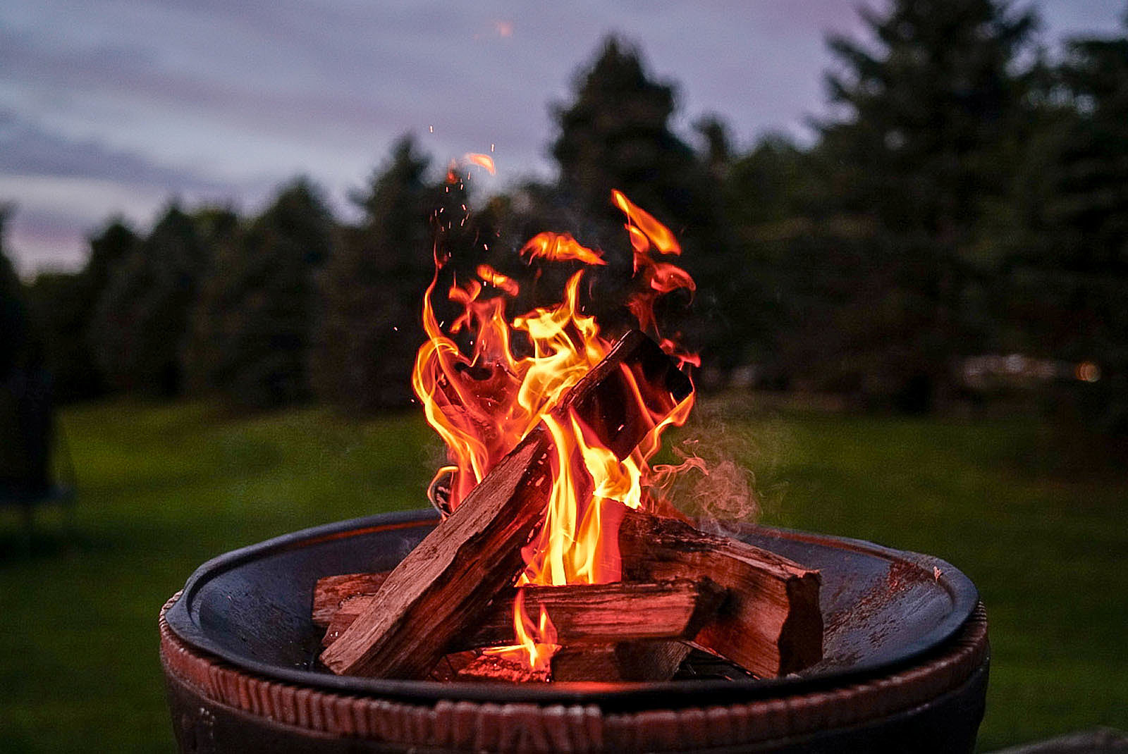 Are Backyard Fire Pits In Maine Cities & Towns Actually Legal?