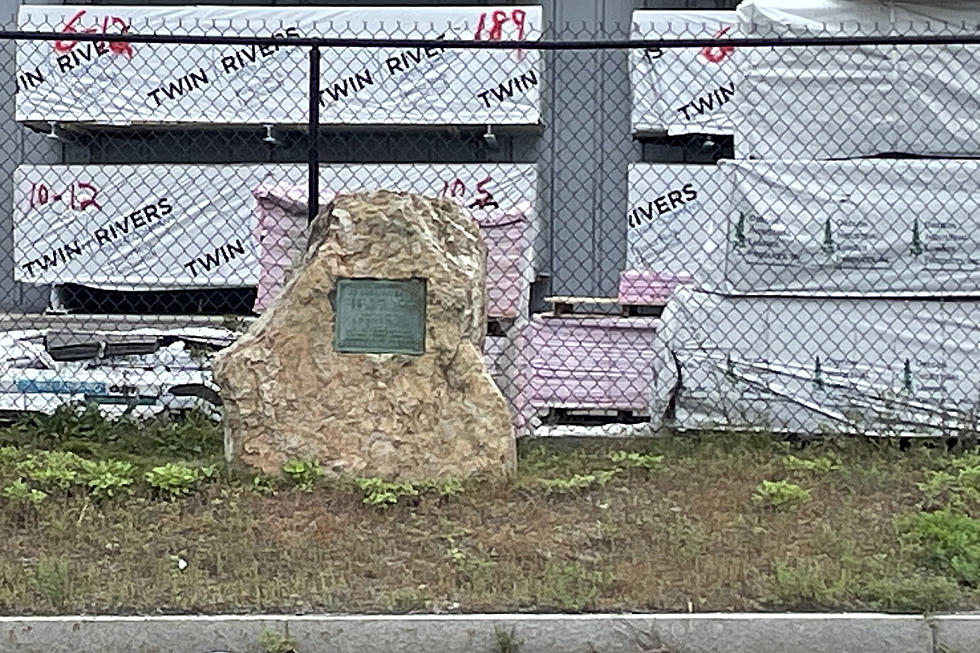 Bet You Didn&#8217;t Know There&#8217;s A Memorial on State Street In Ellsworth