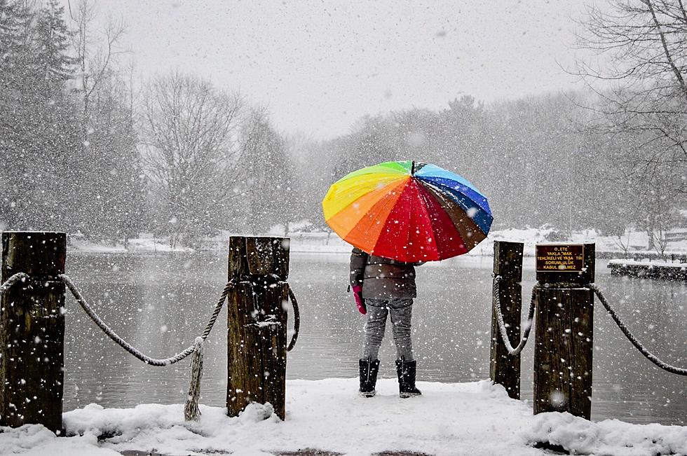 4 Inches Of Snow Today, 53 Degrees This Saturday. Maine Is Weird.