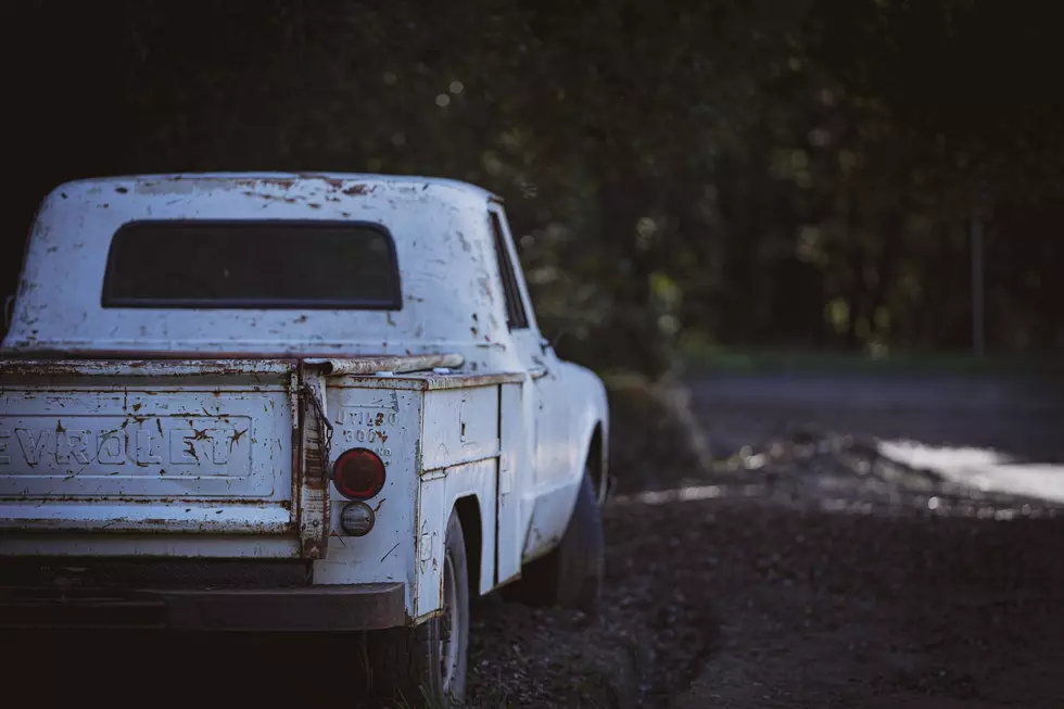 Controversial Opinion: There Are Only Two Kinds of Pickup Drivers In Maine