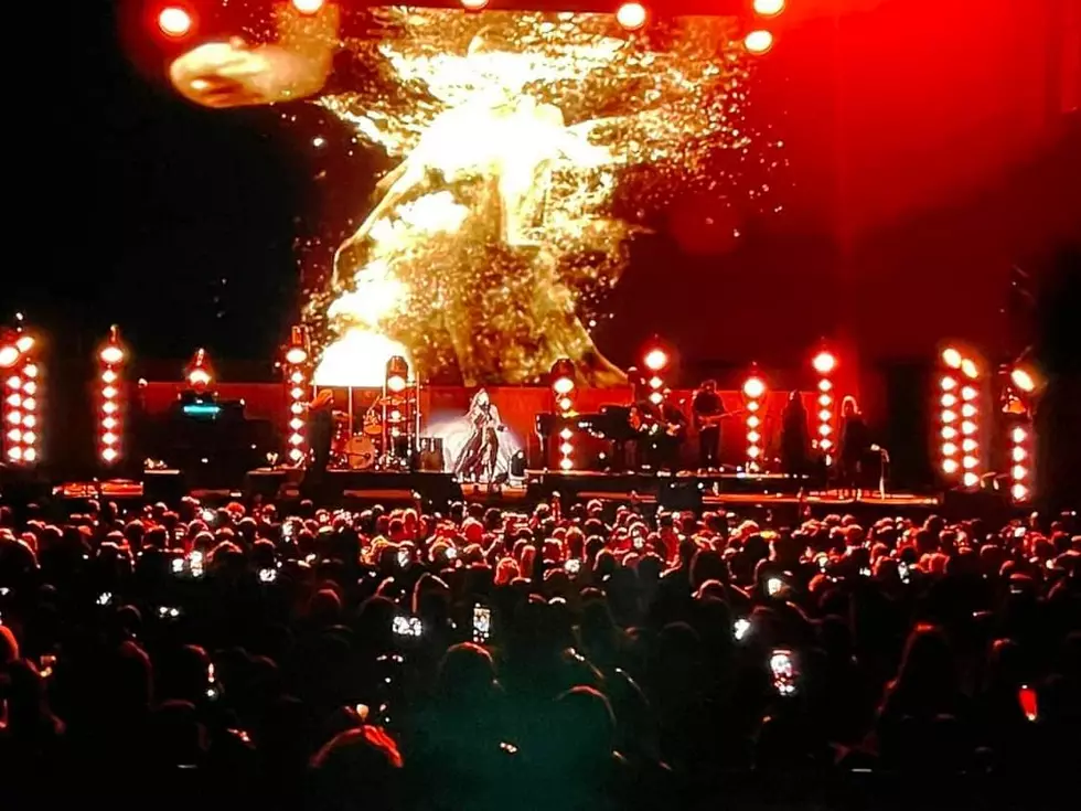 Stevie Nicks Schools Mother Nature On How To Bottle Lightning In Concert Season Closer