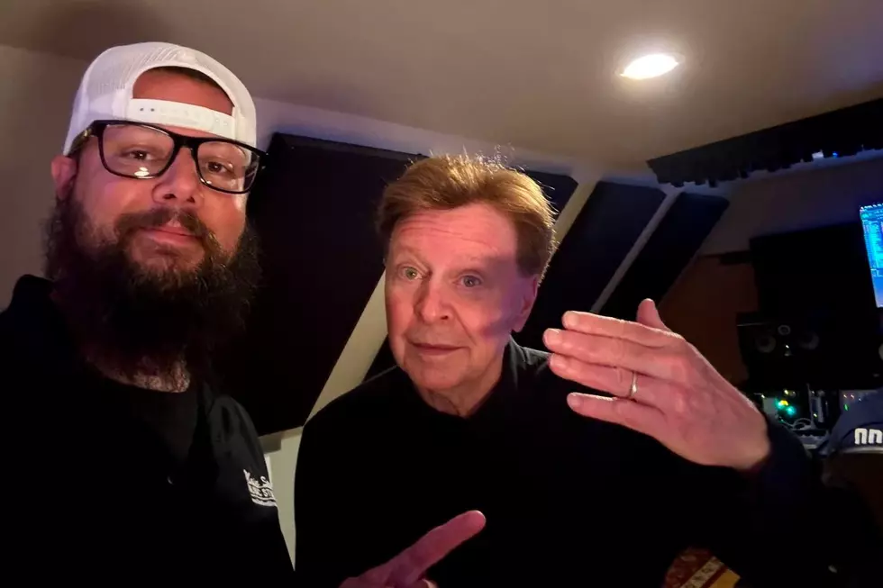 Devo Stops By Main Street Music Studios, Andrew Clifford