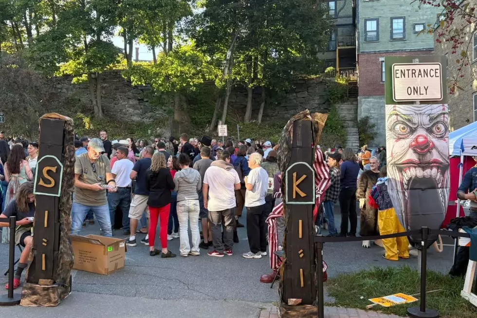 Stephen King Birthday Bash, Courtesy of 2 Feet Brewing