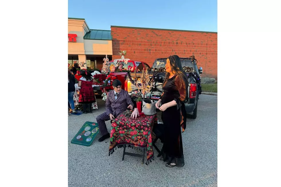 Mid Mall Trunk Or Treat, FYZICAL Therapy & Balance Centers Eastern Maine