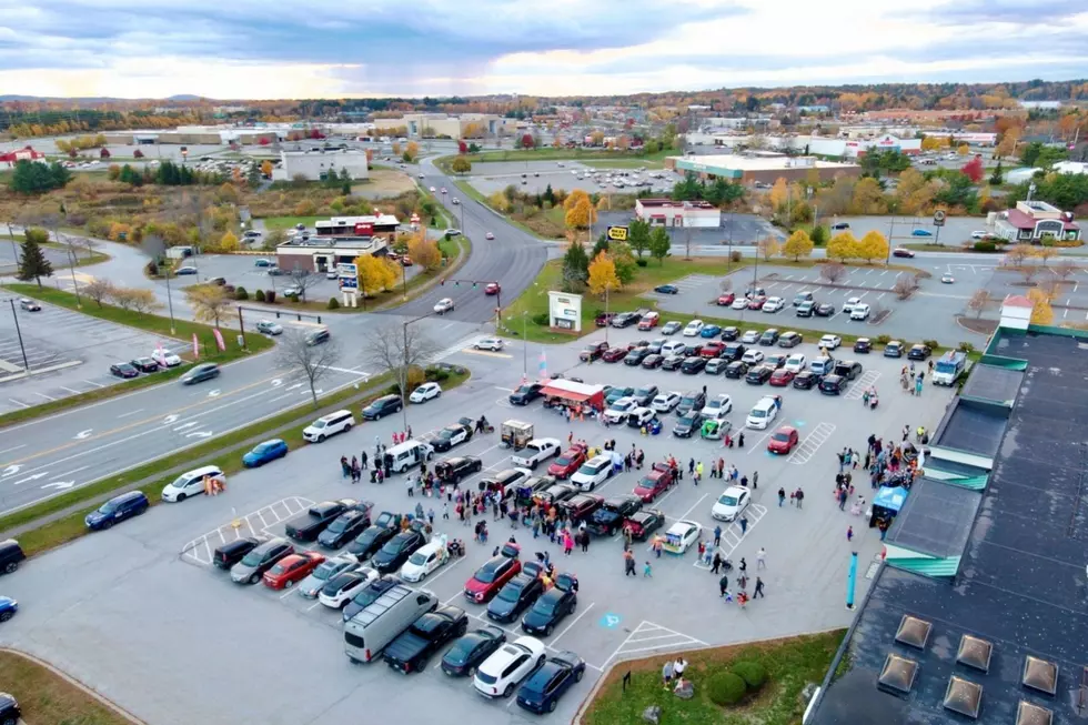 Mid Mall Trunk Or Treat, FYZICAL Therapy & Balance Centers Eastern Maine