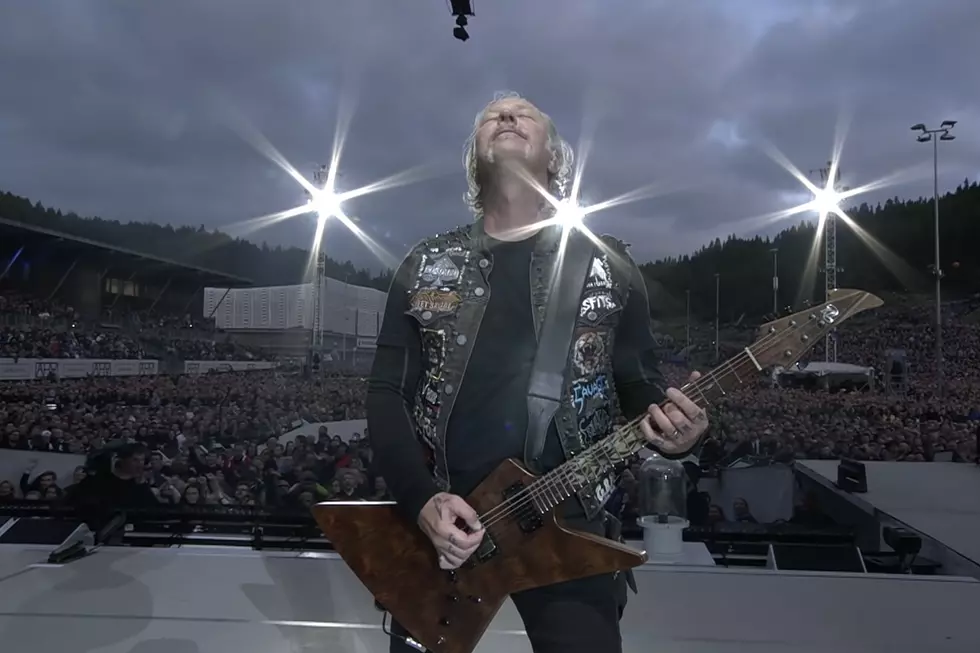 Metallica, 'Enter Sandman' - Official Music Video