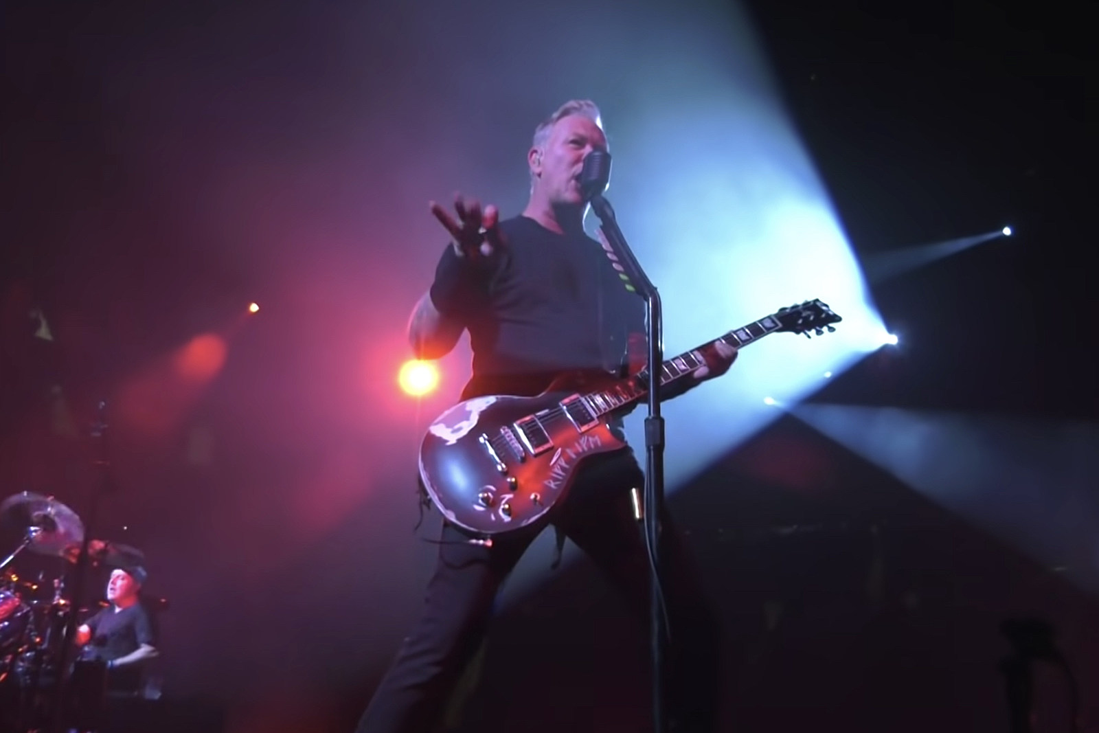 Kirk & James Perform the National Anthem (2017 Metallica Night w/ the SF  Giants) 